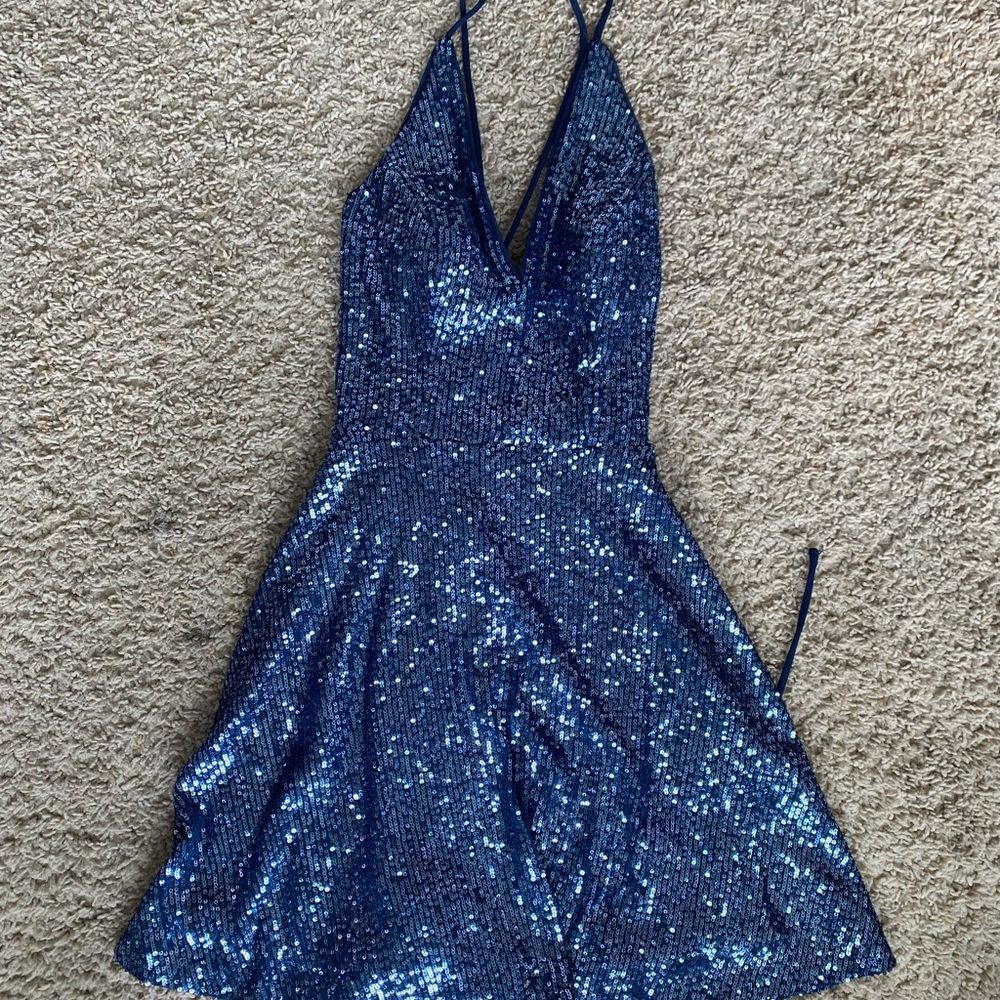 NWOT Blondie Nites Navy Blue Sequin Spaghetti Strap Party Formal Midi Dress
